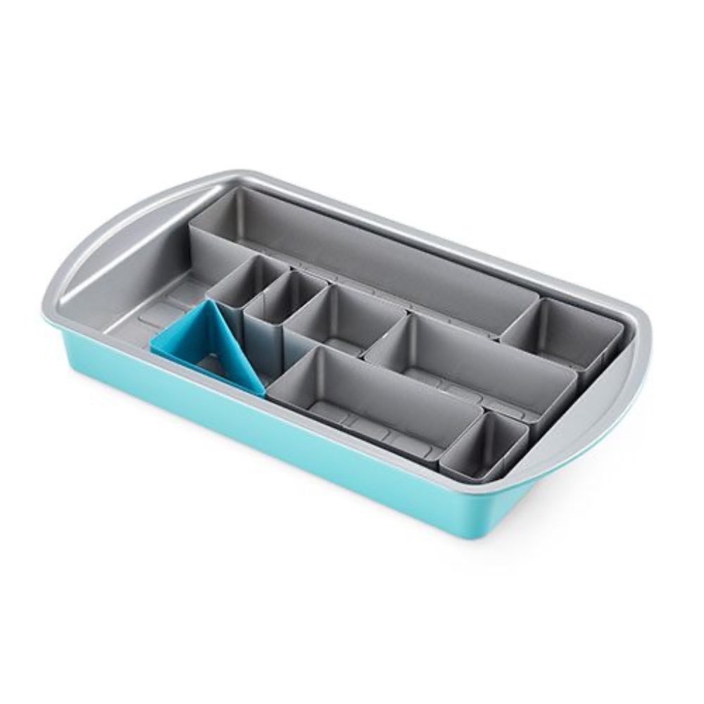 Pampered Chef Numbers and Letters Cake Pan